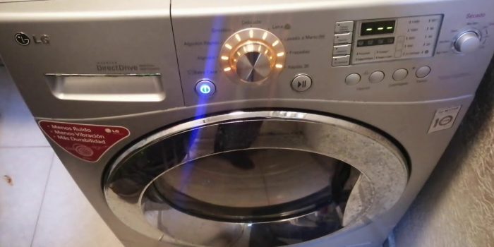 Lavadora con fugas por la parte frontal